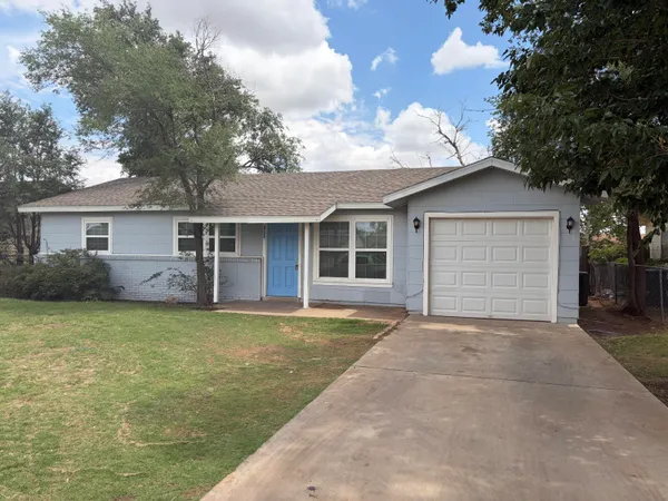 $975 | 2726 East Colgate Street, Lubbock, TX 79403