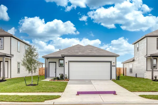 $2,000 | 3910 Windy Whisper Drive, Brookshire, TX 77423