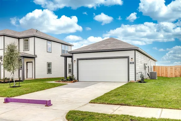 $2,000 | 3910 Windy Whisper Drive, Brookshire, TX 77423