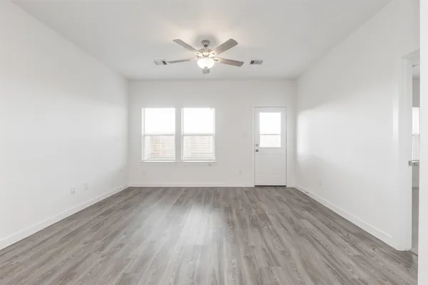 $2,000 | 3910 Windy Whisper Drive, Brookshire, TX 77423