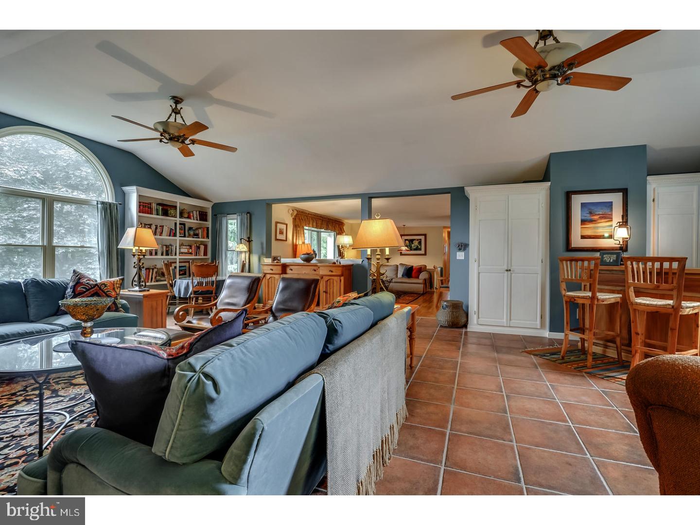 39 Brophy Drive Ewing, NJ 08638 - Photo 5 of 21