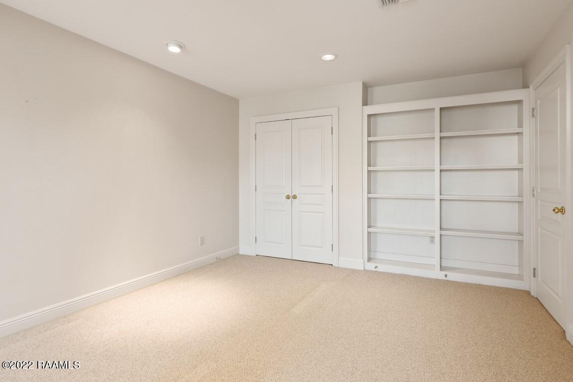 303 Oakleaf Drive Lafayette, LA 70503 - Photo 35 of 44 303 Oakleaf-38