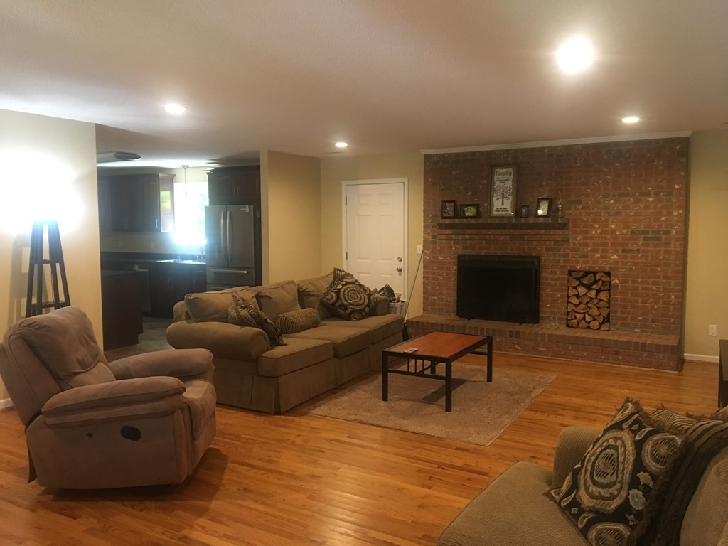 6039 Ninety 6 Road Neeses, SC 29107 - Photo 20 of 23 Great Room