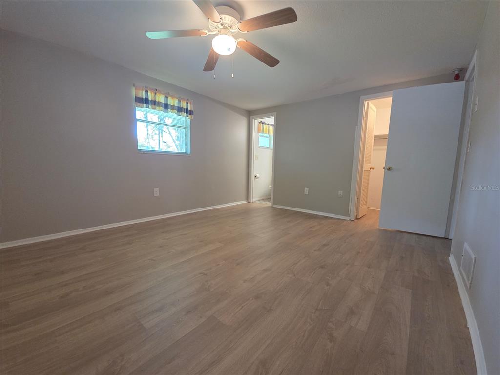 4136 South Lockwood Ridge Road Sarasota, FL 34231 - Photo 20 of 28 Gallery Image 20