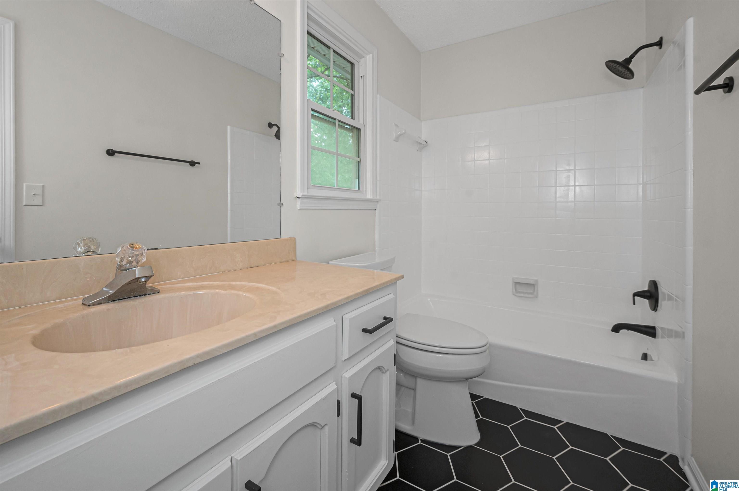 1470 Arrowhead Trail Alabaster, AL 35007 - Photo 39 of 50 Gallery Image 39