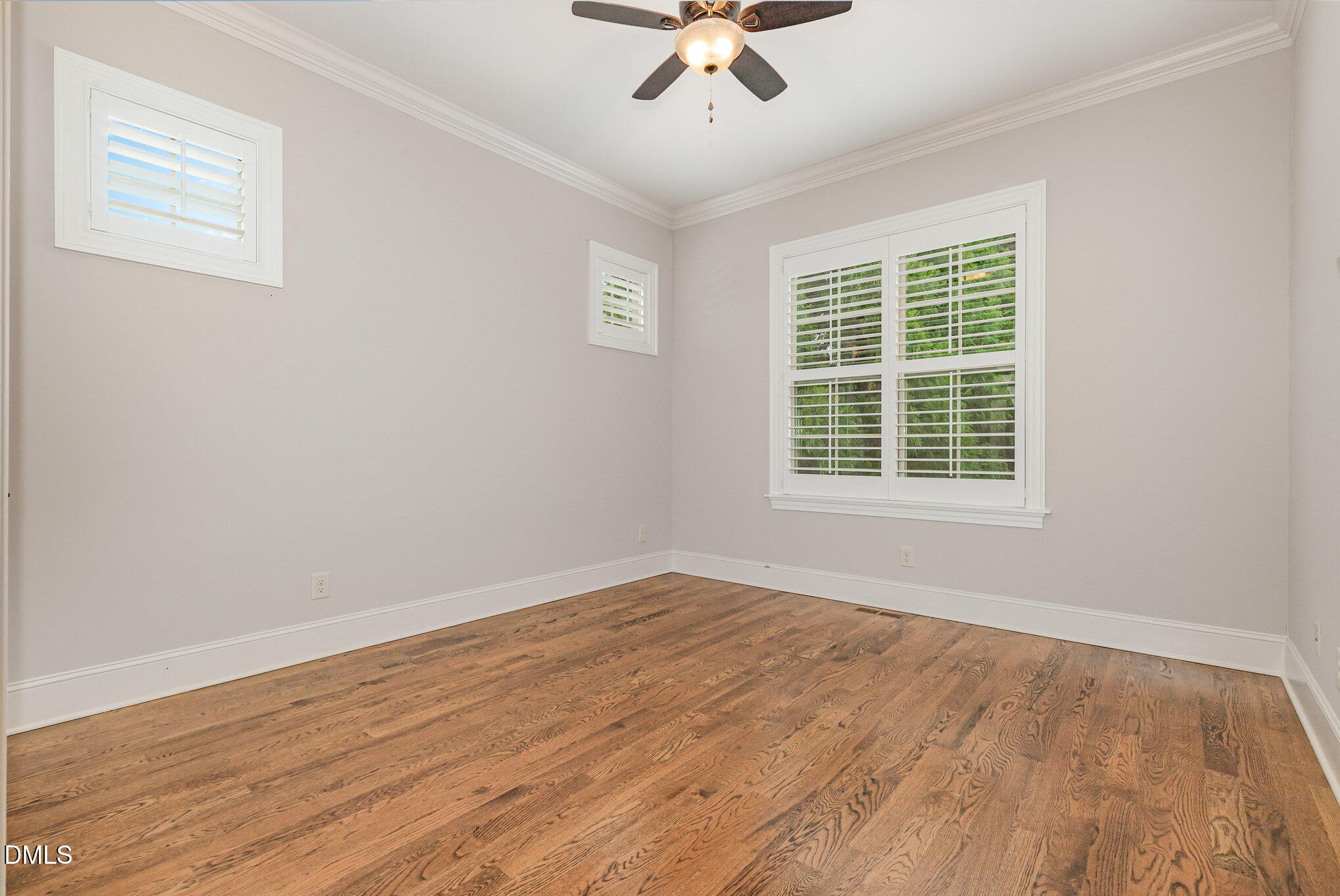 5112 Pomfret Point Raleigh, NC 27612 - Photo 23 of 61 Main Floor Guest Room w/ En Suite Bath