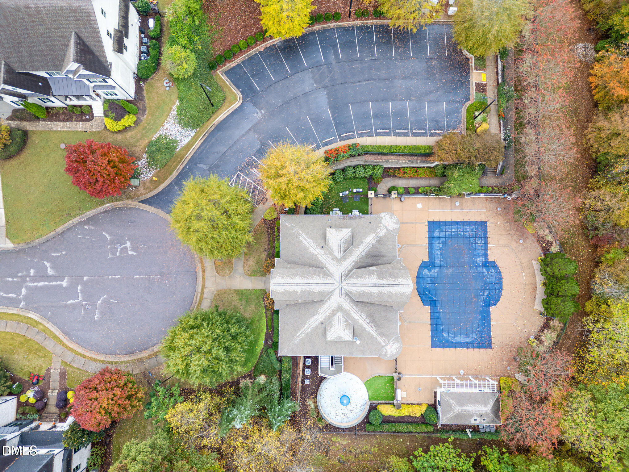 5112 Pomfret Point Raleigh, NC 27612 - Photo 55 of 61 Pool/Clubhouse