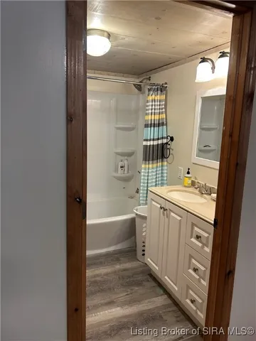 $285,000 | 5732 Maplewood Drive, Marysville, IN 47141