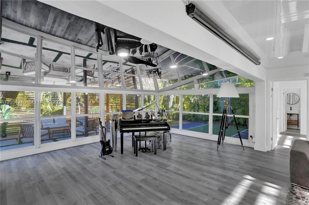 1500 North Park Road Hollywood, FL 33021 - Photo 5 of 38