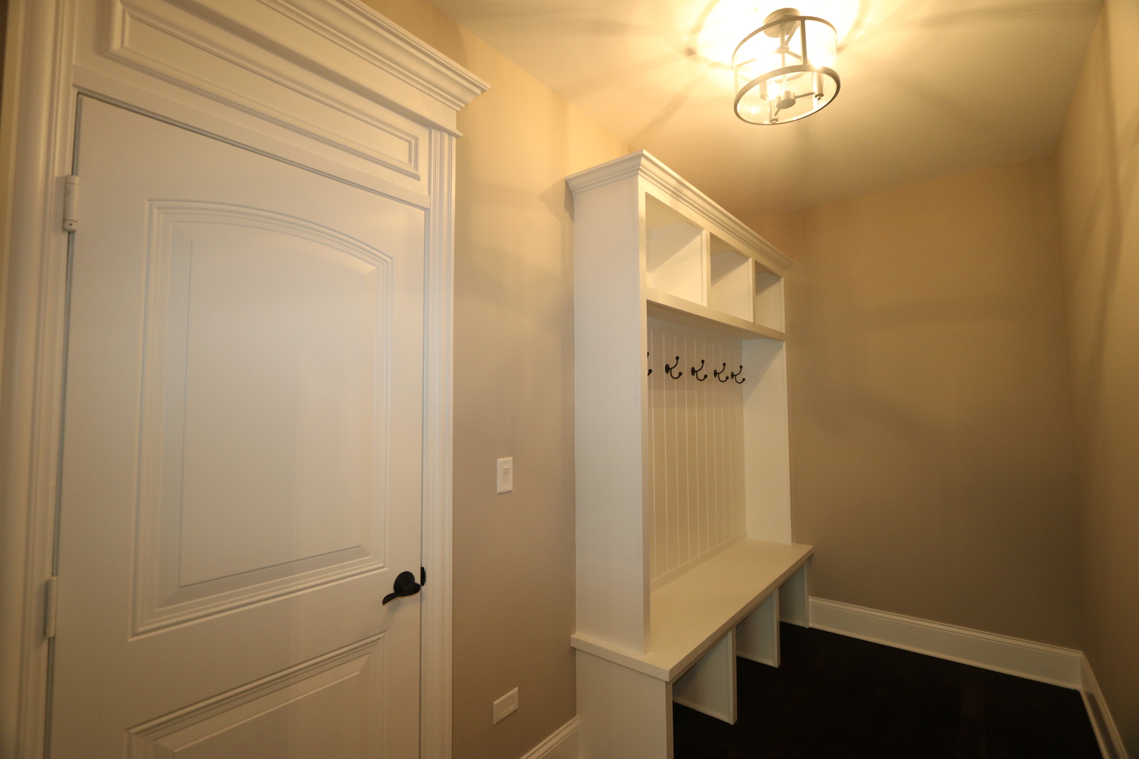 8613 High Stone Way Frankfort, IL 60423 - Photo 15 of 31 a view of a hallway