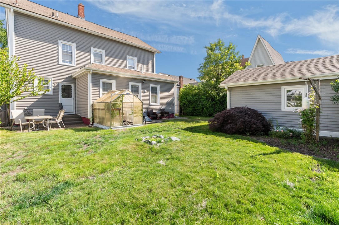 107 Spring Street Pawtucket, RI 02860 - Photo 41 of 41