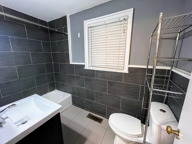 $3,800 | 229 Westridge Drive, Tallahassee, FL 32304