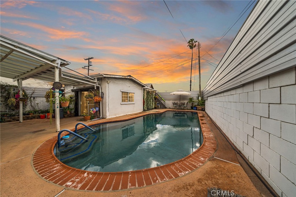 4006 York Boulevard Los Angeles, CA 90065 - Photo 4 of 33 a view of a house with swimming pool
