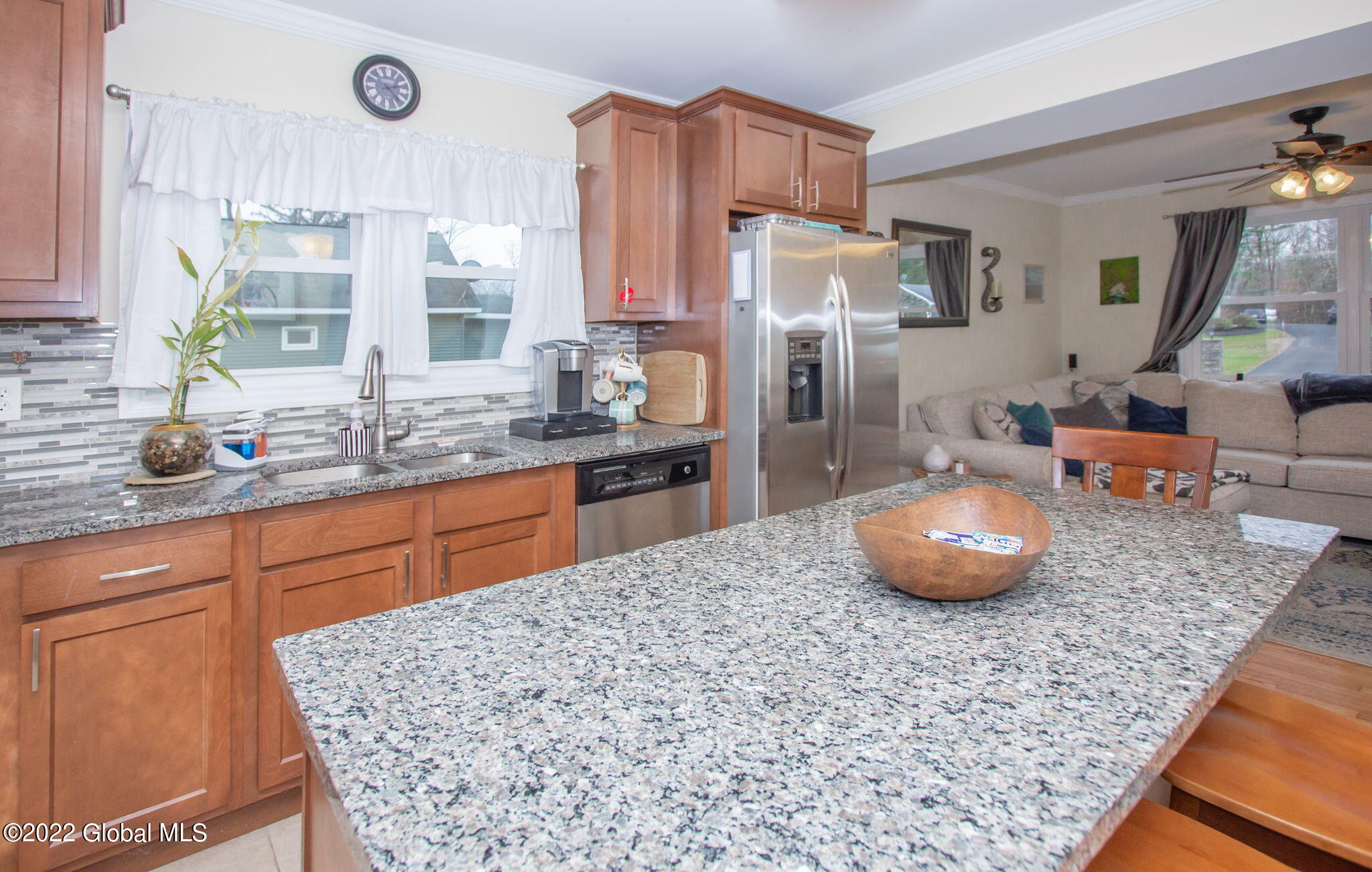 217 Morris Road Schenectady, NY 12303 - Photo 9 of 31 10-web-or-mls-217MorrisRd-10