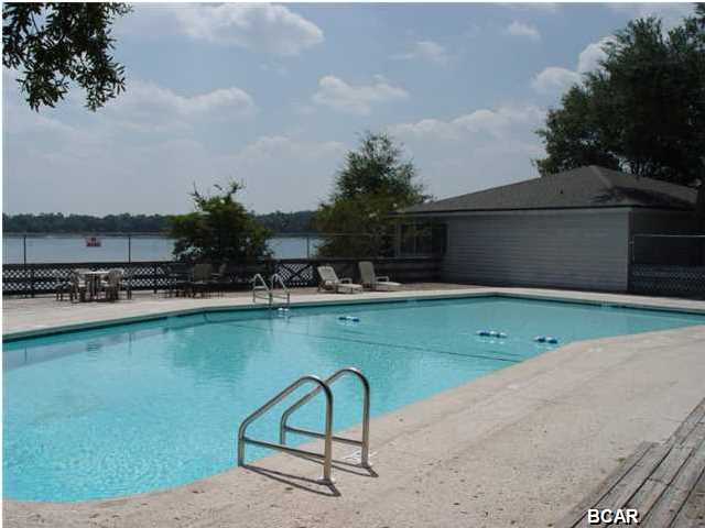 148 Cardinal Place Chipley, FL 32428 - Photo 3 of 13