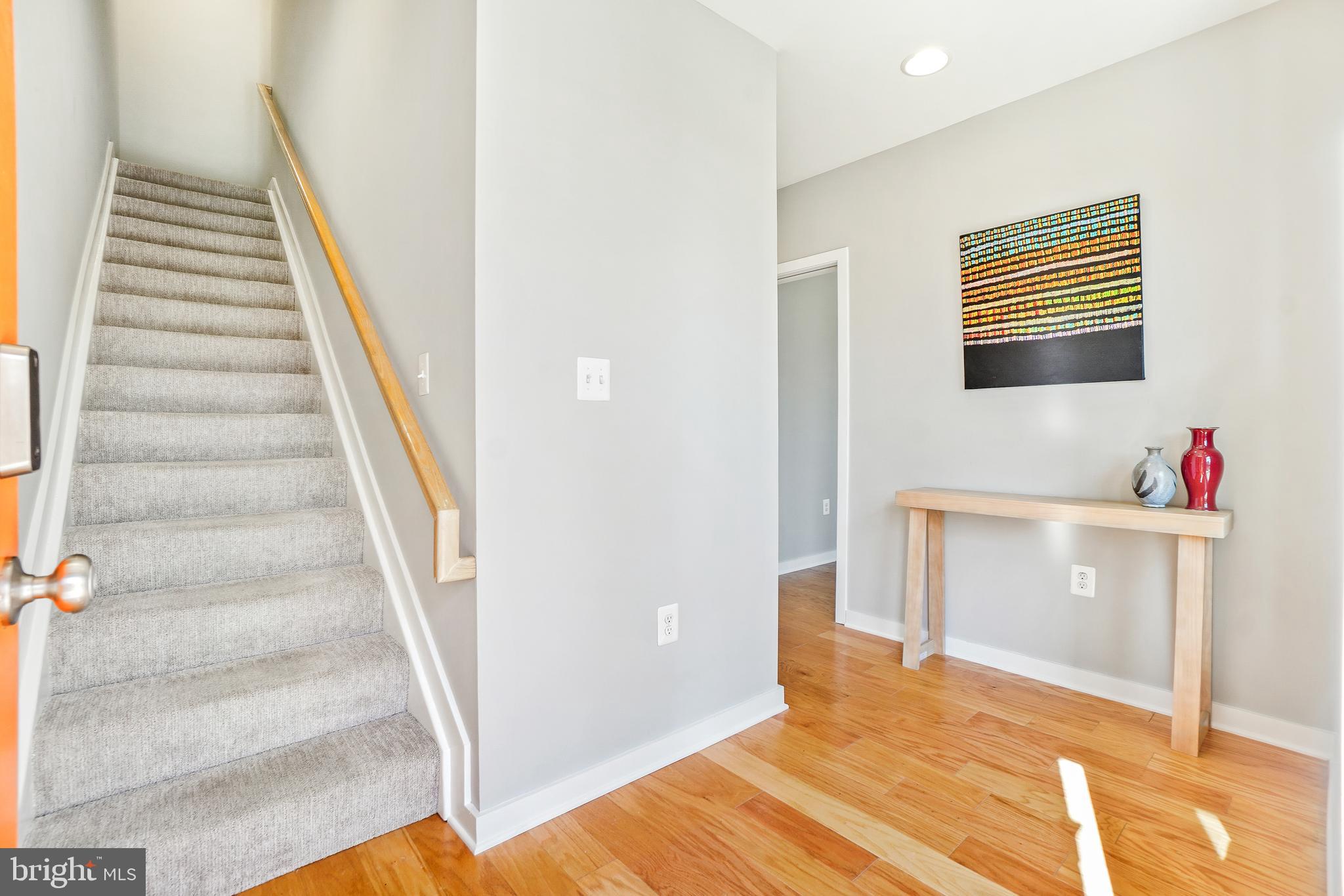 8012 Grove Street Silver Spring, MD 20910 - Photo 3 of 38 Foyer Entry