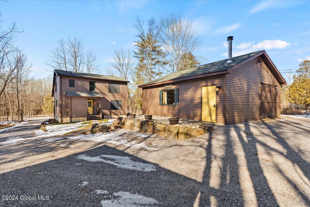 2320 Ridge Road Queensbury, NY 12804 - Photo 2 of 38 42-DOD09597