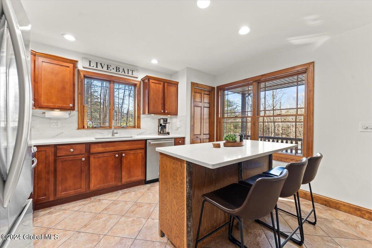 2320 Ridge Road Queensbury, NY 12804 - Photo 5 of 38 14-DOD09514