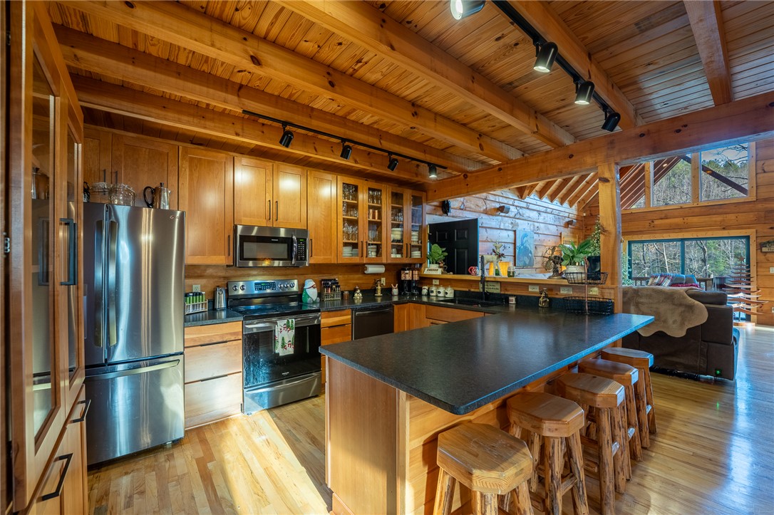 105 Cedar Cove Sunset, SC 29685 - Photo 11 of 49