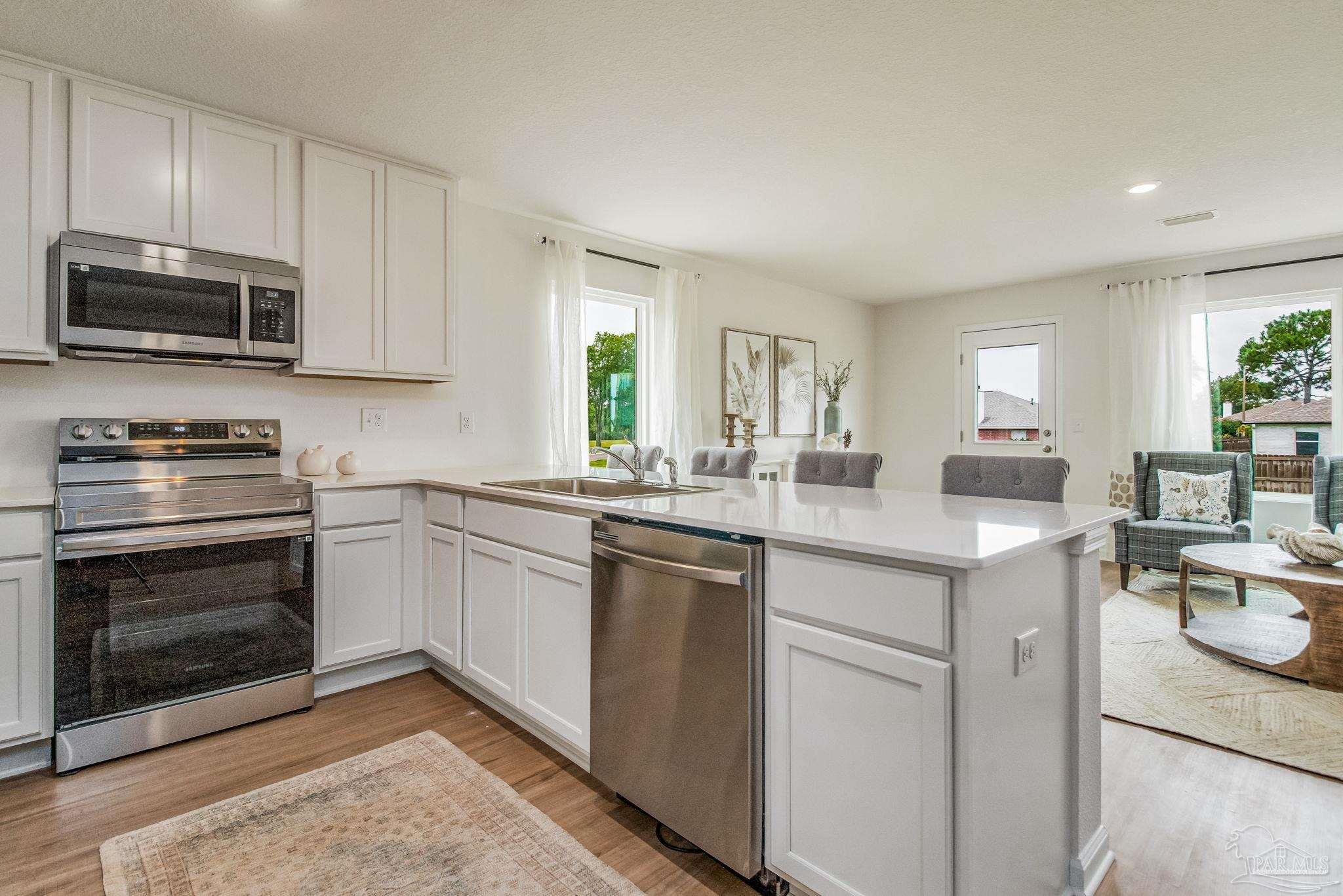 919 Firefox Road Cantonment, FL 32533 - Photo 5 of 27