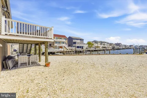 $725,000 | 159 Morris Boulevard, Manahawkin, NJ 08050