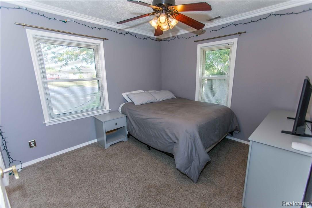 32641 Kelly Road Fraser, MI 48026 - Photo 21 of 31 Kelly St._-21
