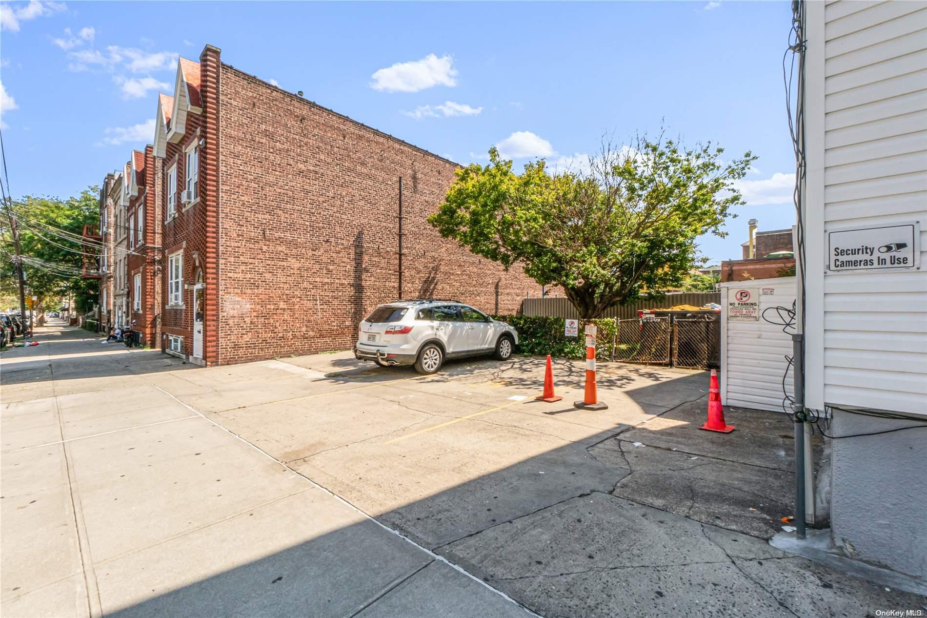 46-03 104th Street Queens, NY 11368 - Photo 22 of 24