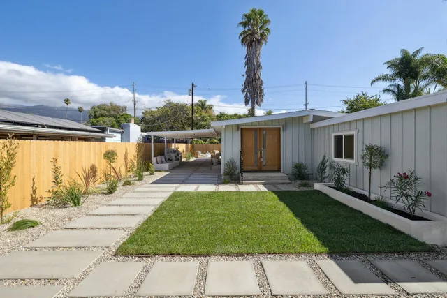$1,399,000 | 21 La Cadena Street, Santa Barbara, CA 93103
