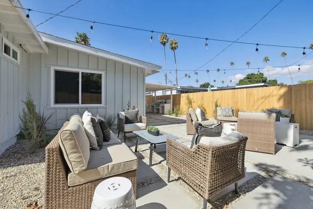 $1,399,000 | 21 La Cadena Street, Santa Barbara, CA 93103