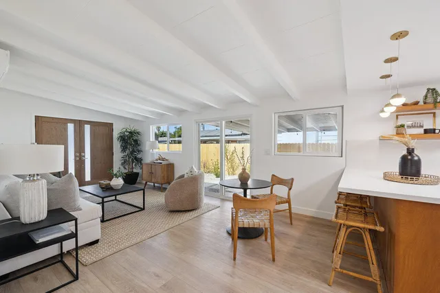 $1,399,000 | 21 La Cadena Street, Santa Barbara, CA 93103