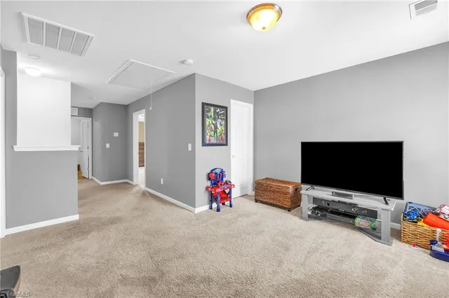 $360,000 | 1618 Haddington Point Drive, Kernersville, NC 27284