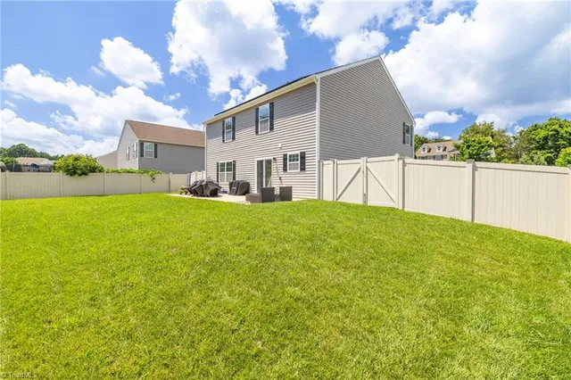 $360,000 | 1618 Haddington Point Drive, Kernersville, NC 27284