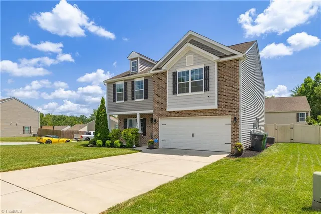 $360,000 | 1618 Haddington Point Drive, Kernersville, NC 27284