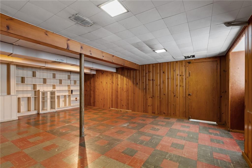 107 Marshall Drive Coraopolis, PA 15108 - Photo 24 of 32 a view of an empty room