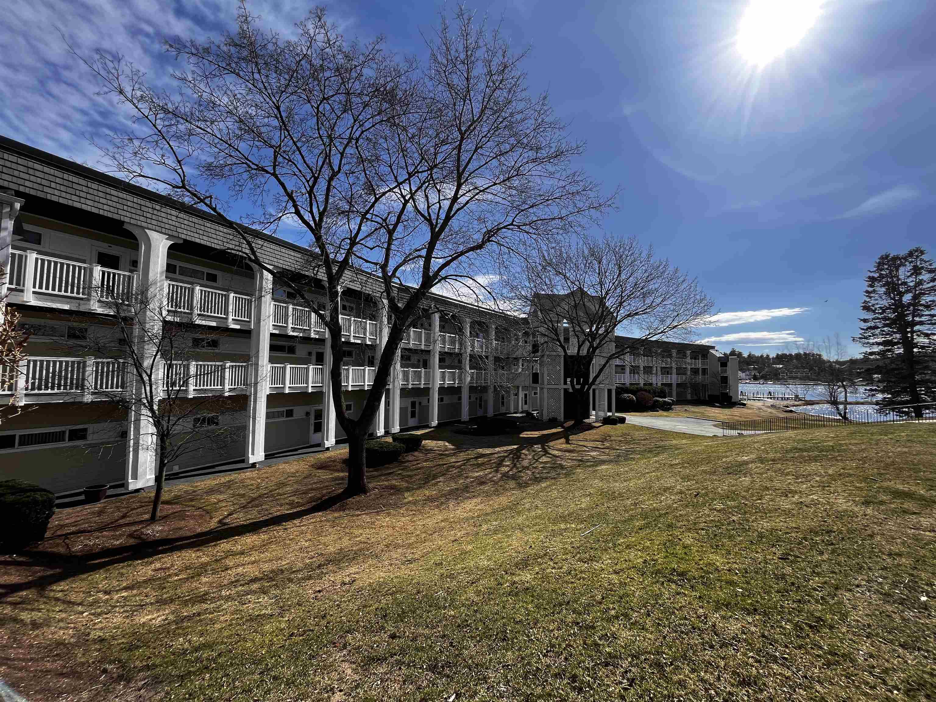 23 Pleasant Street, Unit 22 Meredith, NH 03253 - Photo 3 of 27