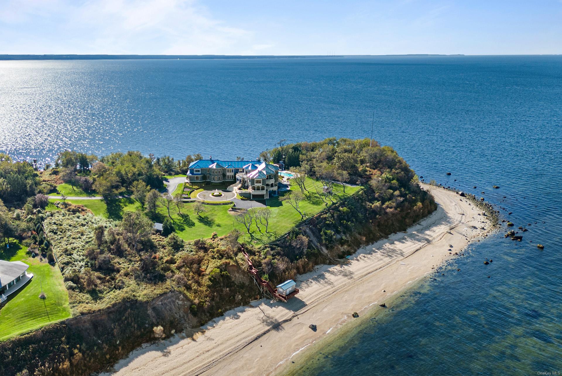 a view of a garden with an outdoor space