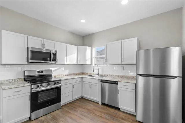 $179,950 | 6802 Binswanger Street, St. Joseph, MO 64504