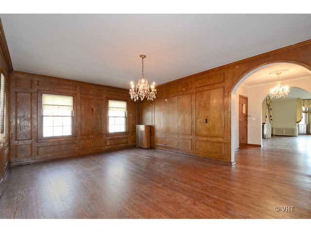 1201 Hull Terrace Evanston, IL 60202 - Photo 4 of 13