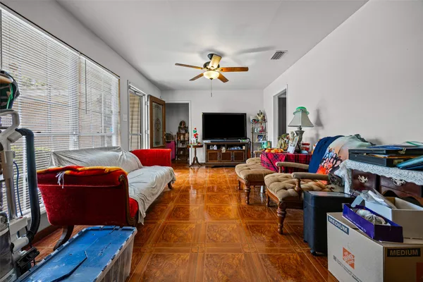 $750,000 | 2510 Little John Lane, Austin, TX 78704