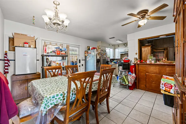 $750,000 | 2510 Little John Lane, Austin, TX 78704