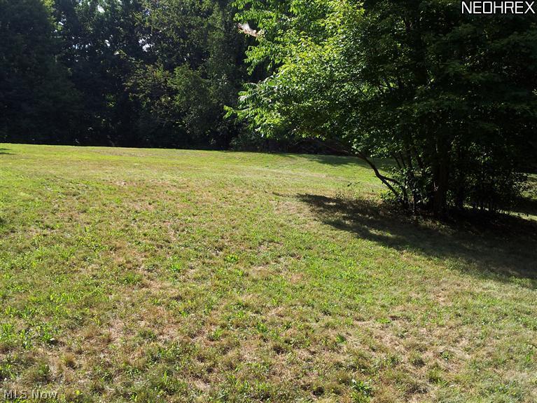 4374 Cottage Grove Road Uniontown, OH 44685 - Photo 2 of 20
