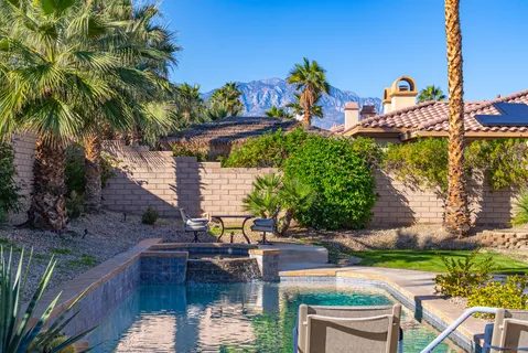 $750,000 | 112 Clearwater Way, Rancho Mirage, CA 92270