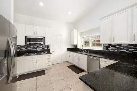 $800,000 | Undisclosed Address, Rancho Mirage, CA 92270