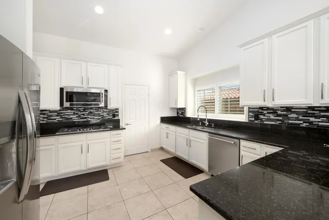 $800,000 | Undisclosed Address, Rancho Mirage, CA 92270