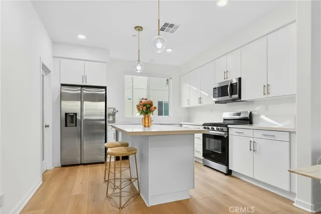 $3,650 | 14130 Bay La, La Mirada, CA 90638