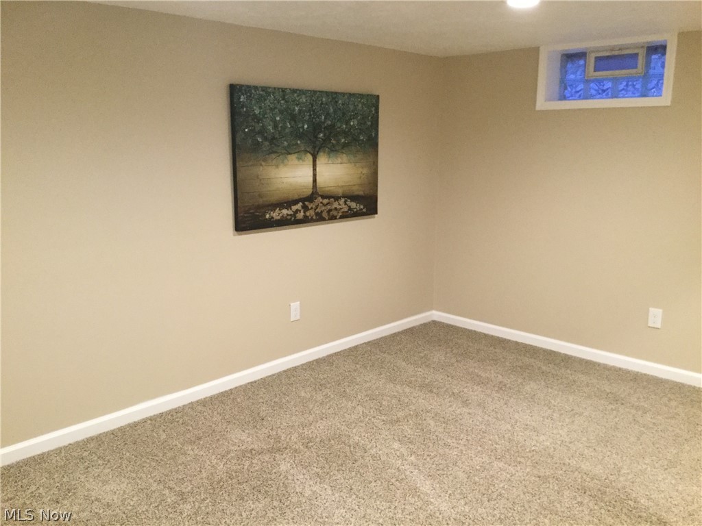 34129 Bainbridge Road North Ridgeville, OH 44039 - Photo 8 of 13