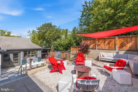 $1,750,000 | 5507 MacArthur Boulevard Northwest, Washington, DC 20016