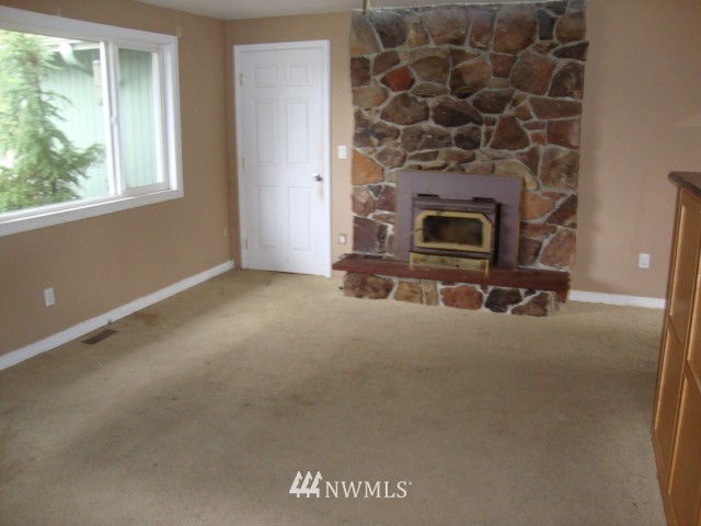 212 182nd Place Southwest Bothell, WA 98012 - Photo 2 of 20