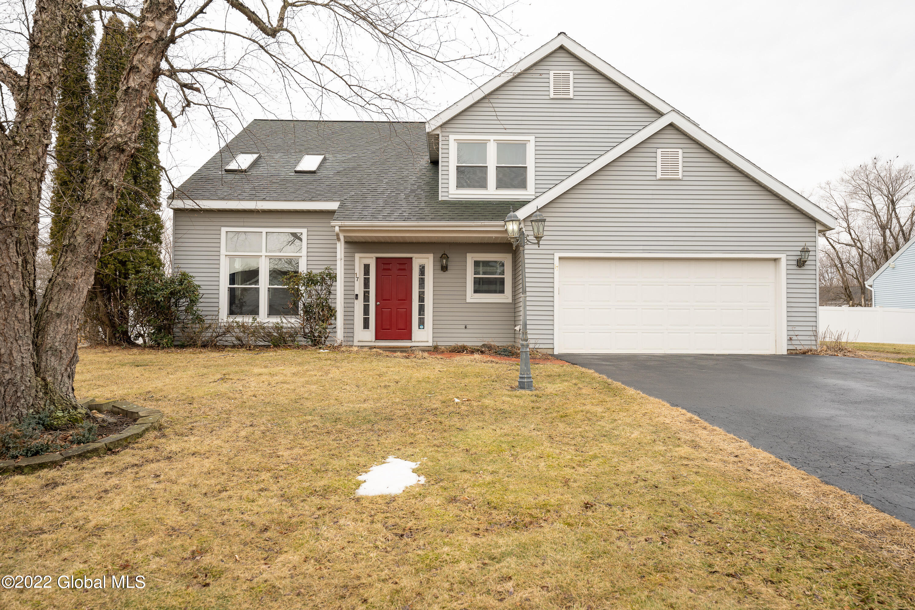17 Rockefeller Boulevard Rensselaer, NY 12144 - Photo 1 of 48 0 Front 1