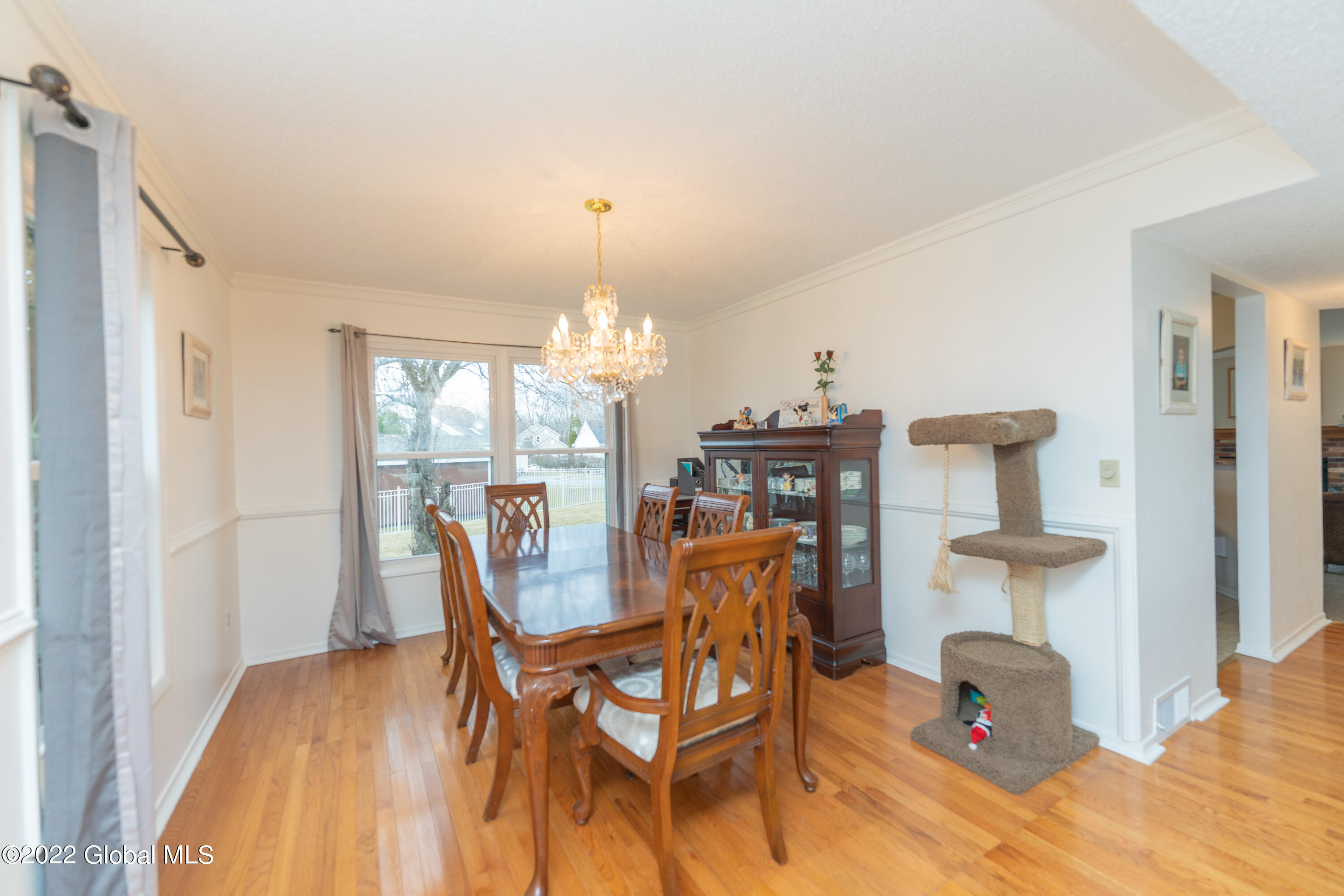 17 Rockefeller Boulevard Rensselaer, NY 12144 - Photo 12 of 48 2 Dining 1
